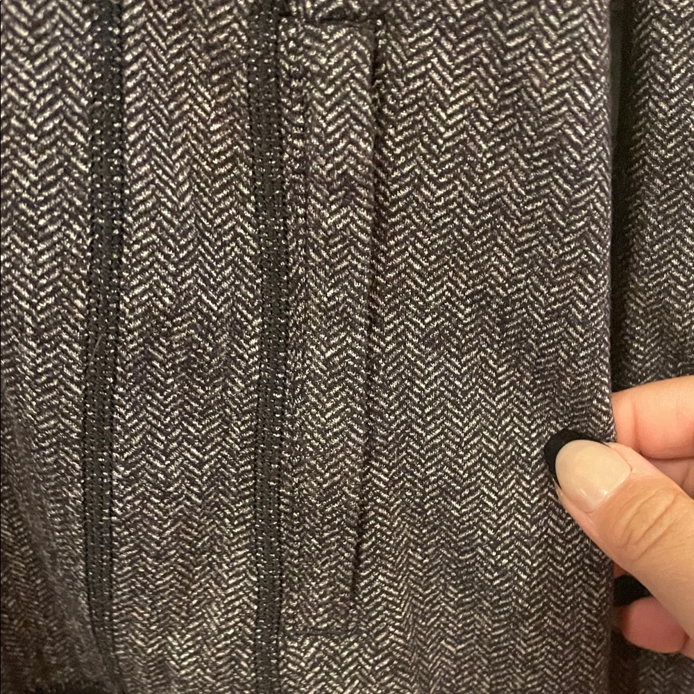 lululemon athletica Black and Gray Utility Jacket - Picture 4 of 8